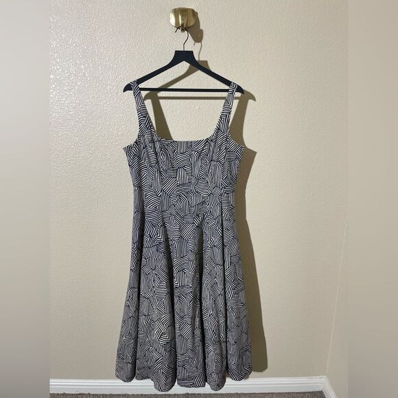 Sold - Picture 2 of 7